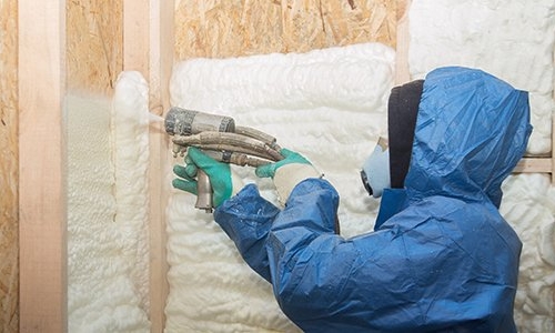 From Start to Finish: How Spray Foam Insulation Works